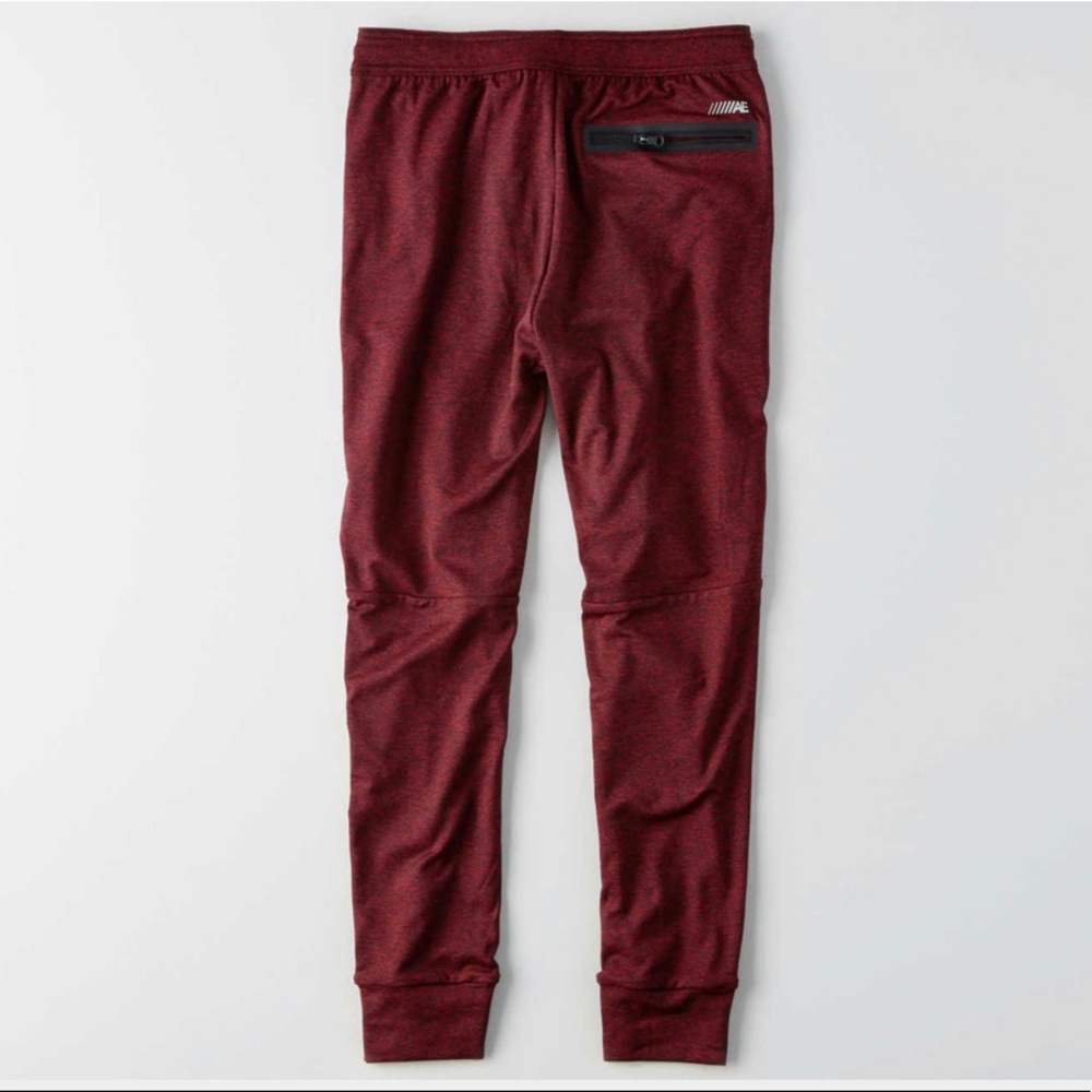 AE Joggers - Picture 2 of 4